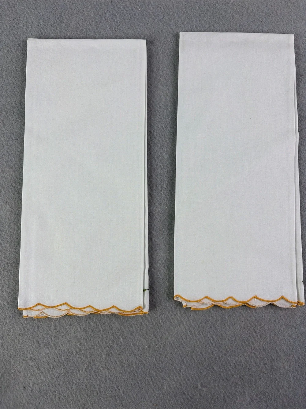 Vintage Applique Tea Towel Hand Towel Pink Yellow Blue Floral Set of 2 NEW